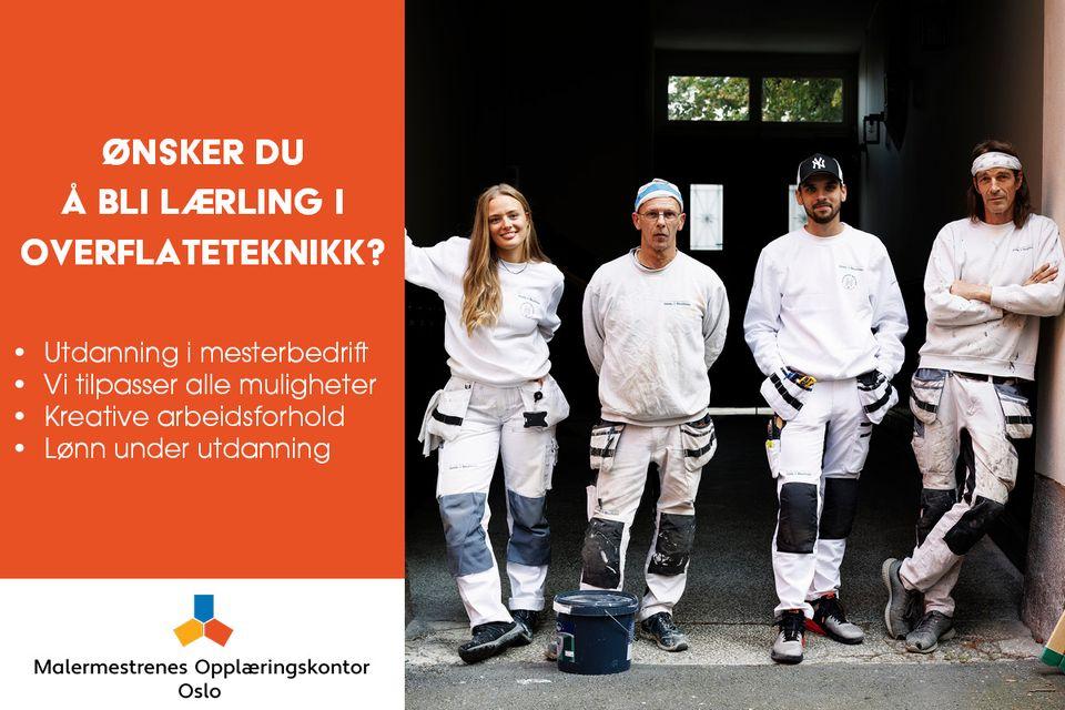 Ungdommer i malerklær står foran en bygning og promoterer lærlingemuligheter i overflatebehandling.