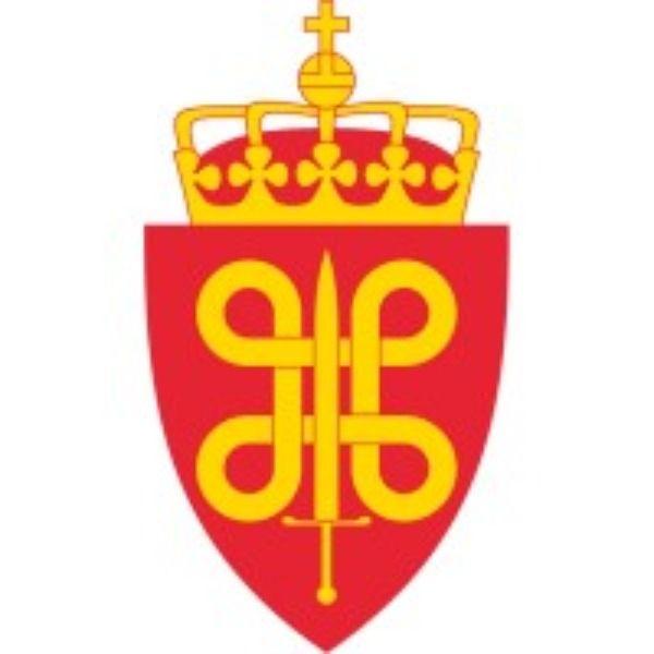 Norges riksvåpen med rød bakgrunn, gull krone og symboler for makt og autoritet.