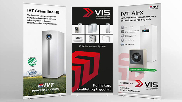 Tre roll-up bannere som viser IVT Greenline HE og IVT AirX varmepumper med informasjon om kvalitet og teknologi.