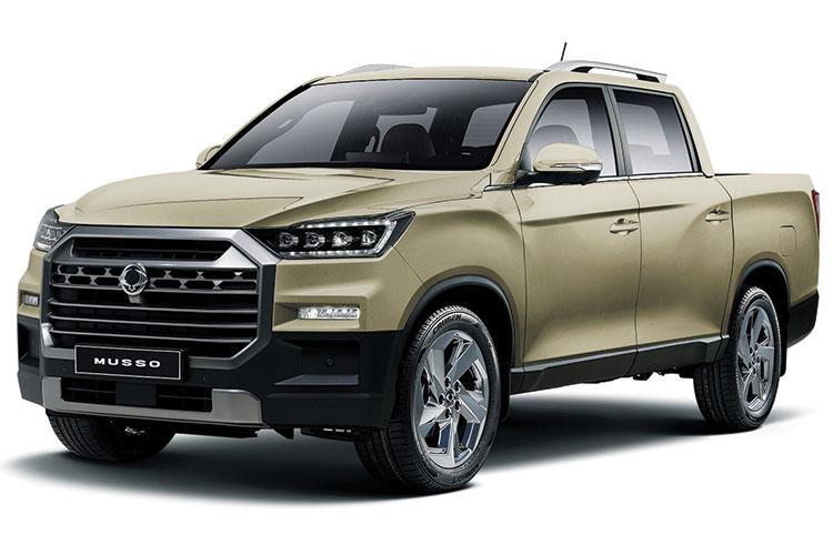 En beige pickup med moderne design og store hjul står på en hvit bakgrunn.