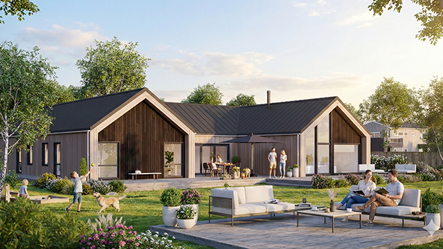 Moderne enebolig med treverk og store vinduer, omgitt av hage og uteplass med sittegrupper og familier som koser seg.