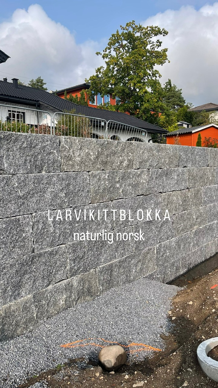 LARVIKITTBLOKKA AS 3